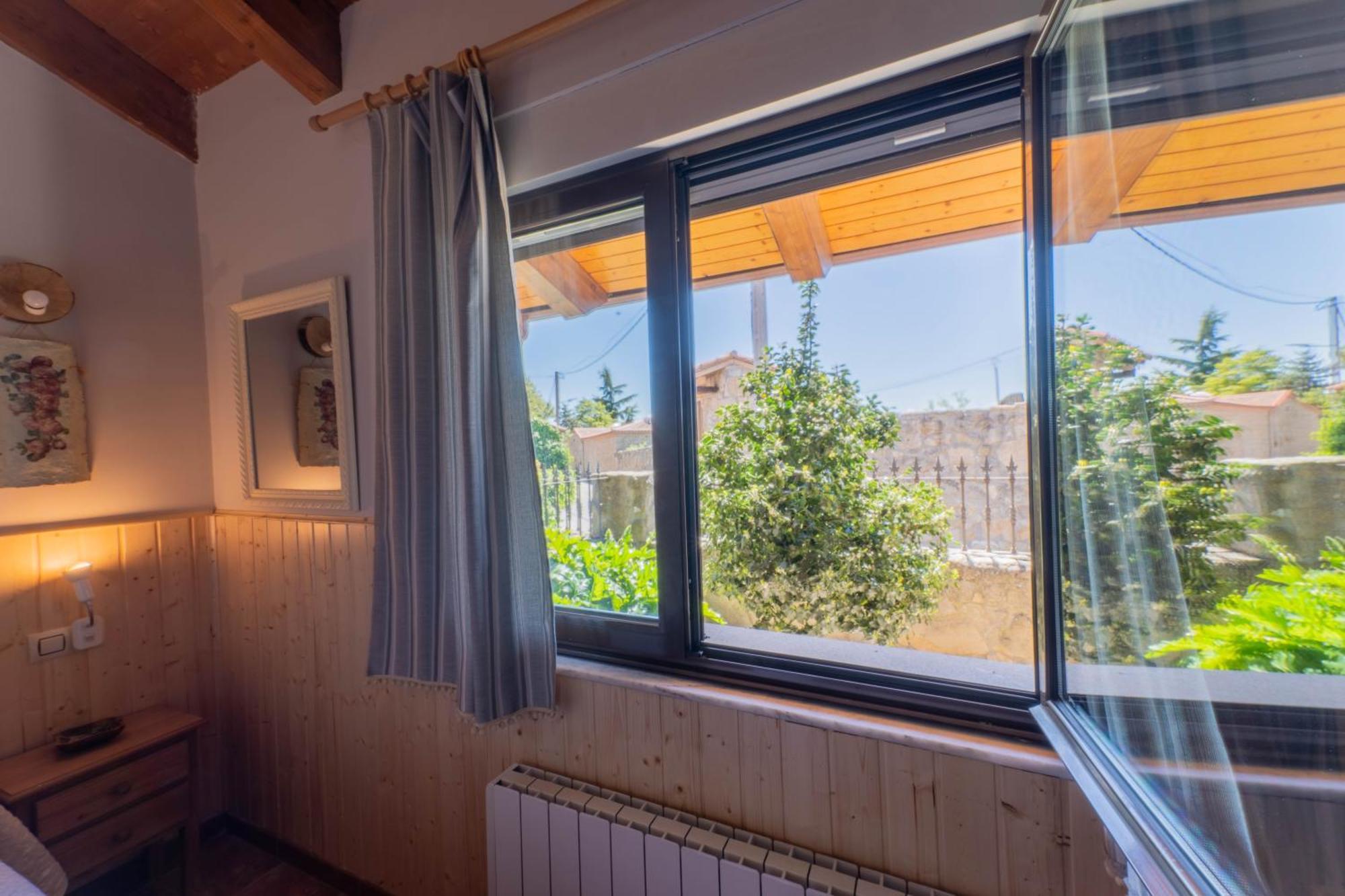 Casa Rural Los Cantaros. Zarapicos Zewnętrze zdjęcie